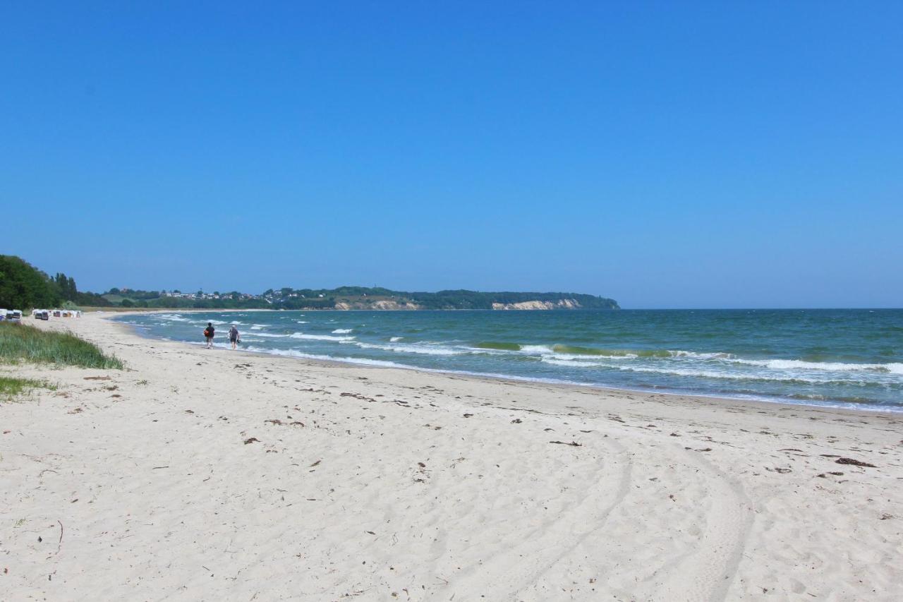Strandnahe Fewo Mit Balkon, Gratis Nutzung Vom Ahoi Erlebnisbad Und Sauna In Sellin - Rex Rugia Fewo 13-7 洛布 外观 照片